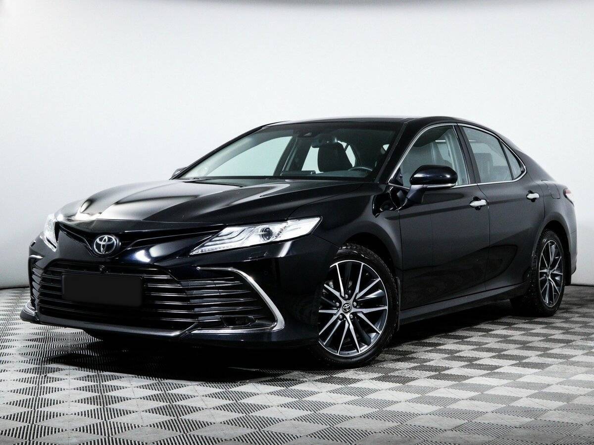 Toyota Camry с пробегом — 2021 год. Фото: #0