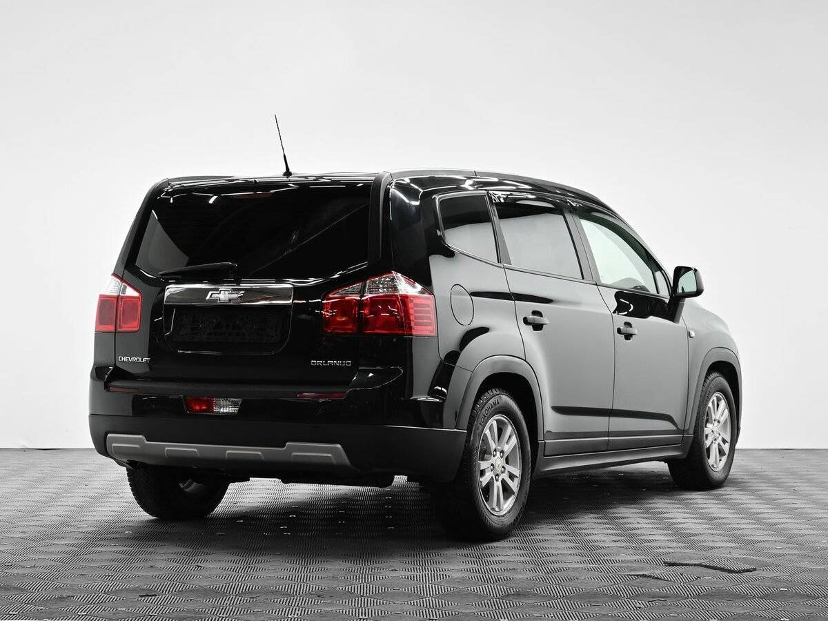 Chevrolet Orlando с пробегом — 2013 год. Фото: #3