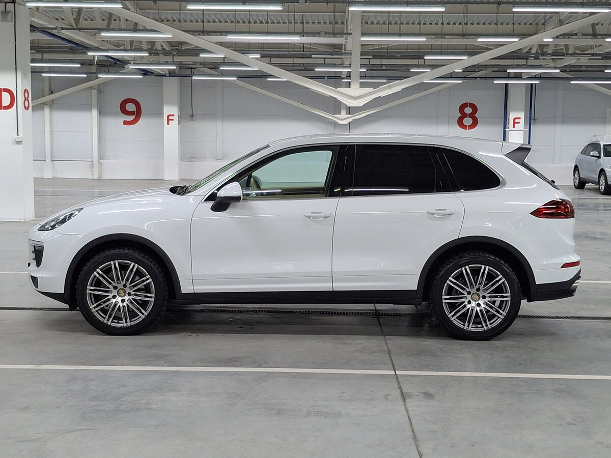 Porsche Cayenne с пробегом — 2015 год. Фото: #7