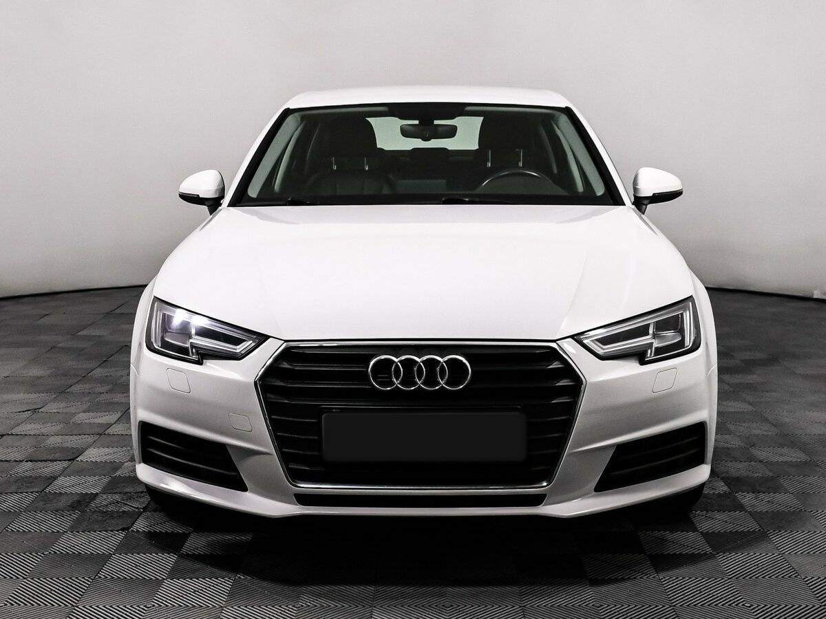 Audi A4 с пробегом — 2018 год. Фото: #1