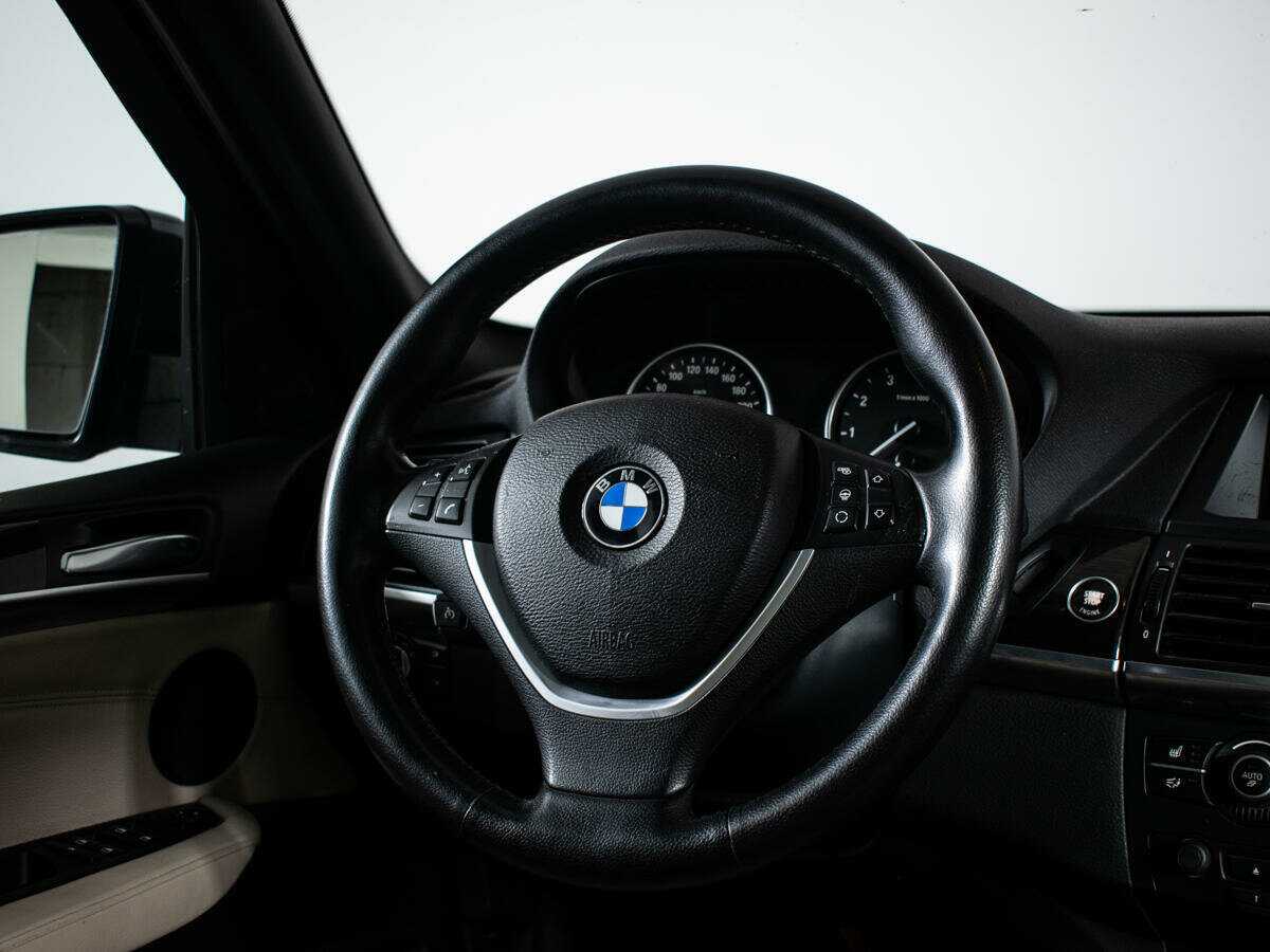 BMW X5 с пробегом — 2010 год. Фото: #10