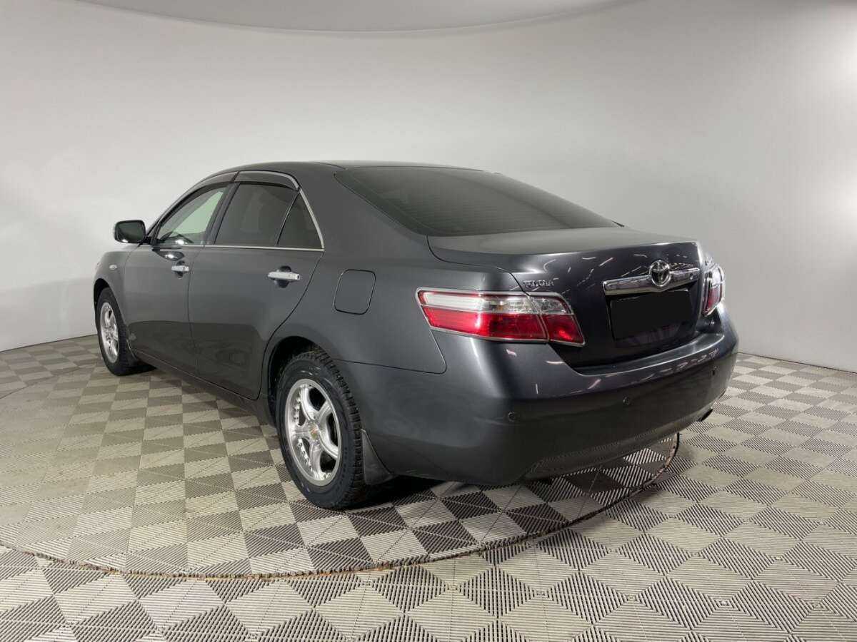 Toyota Camry с пробегом — 2008 год. Фото: #5