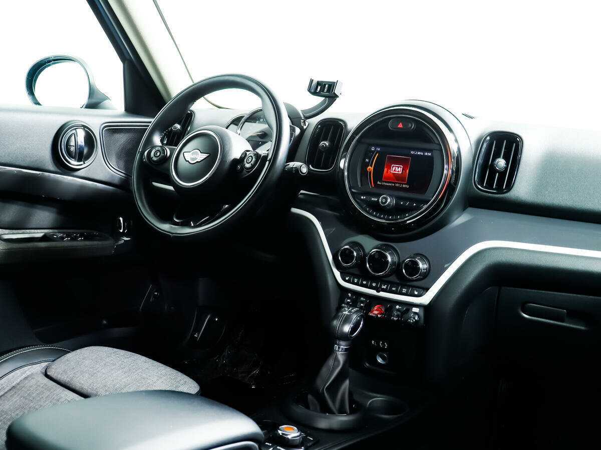 Mini Countryman с пробегом — 2017 год. Фото: #8