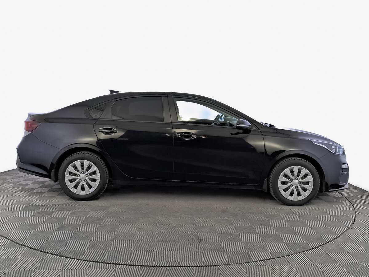 Kia Cerato с пробегом — 2020 год. Фото: #3