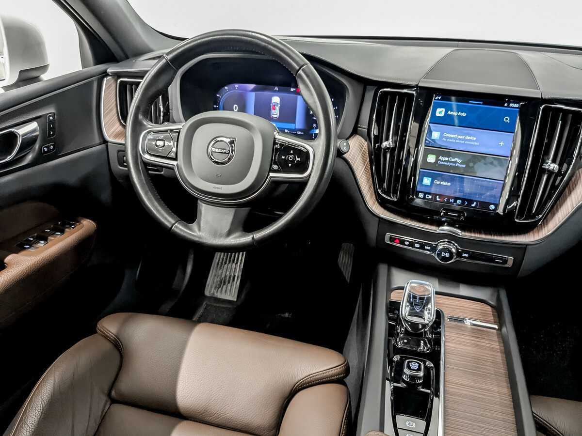 Volvo XC60 с пробегом — 2021 год. Фото: #24
