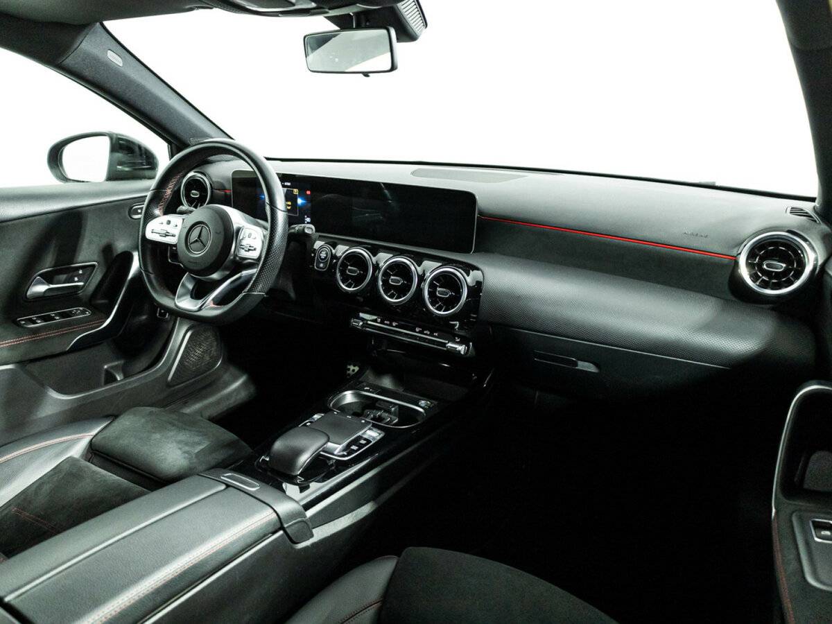 Mercedes-Benz A-Класс с пробегом — 2019 год. Фото: #8