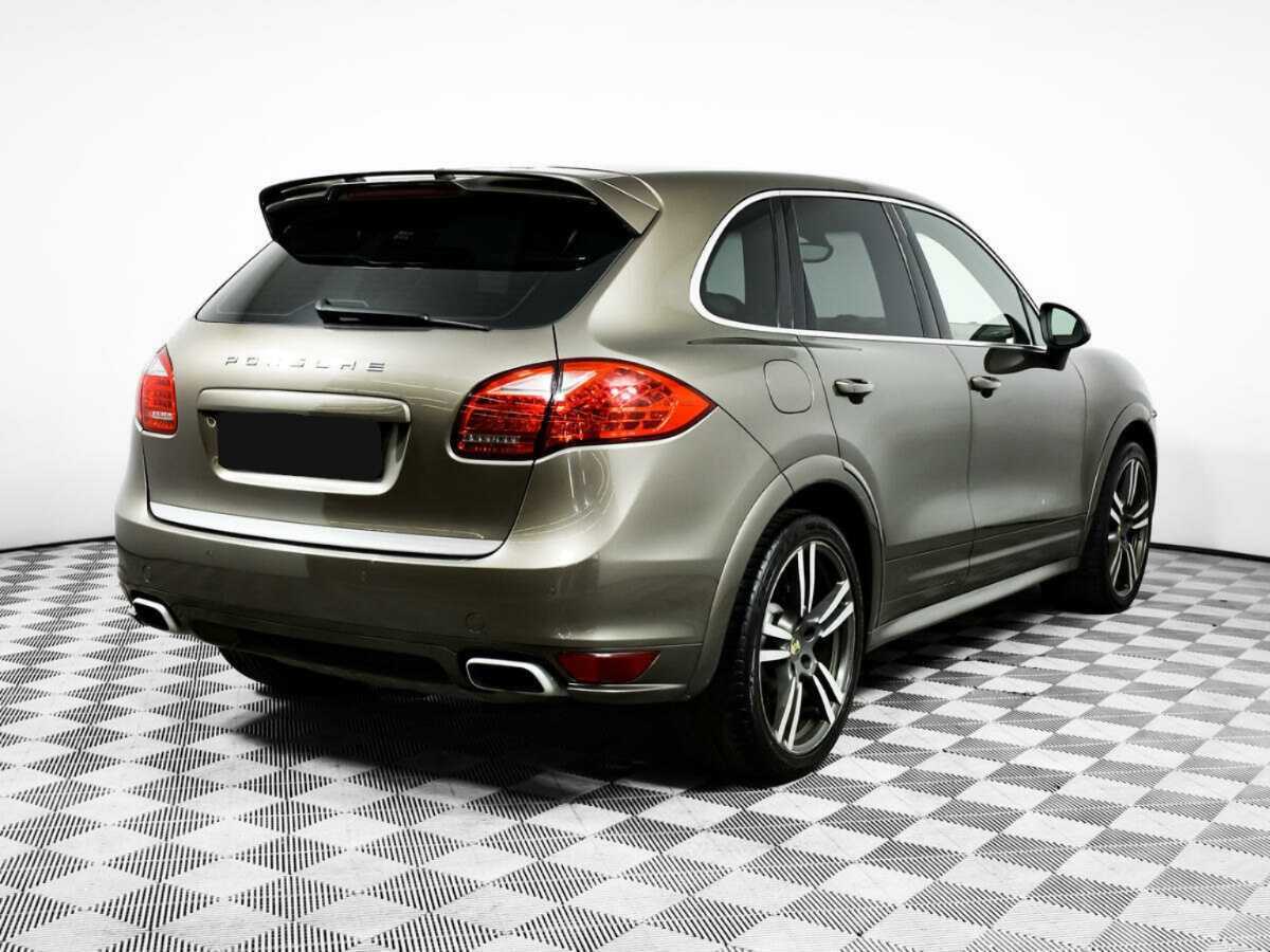 Porsche Cayenne с пробегом — 2013 год. Фото: #4