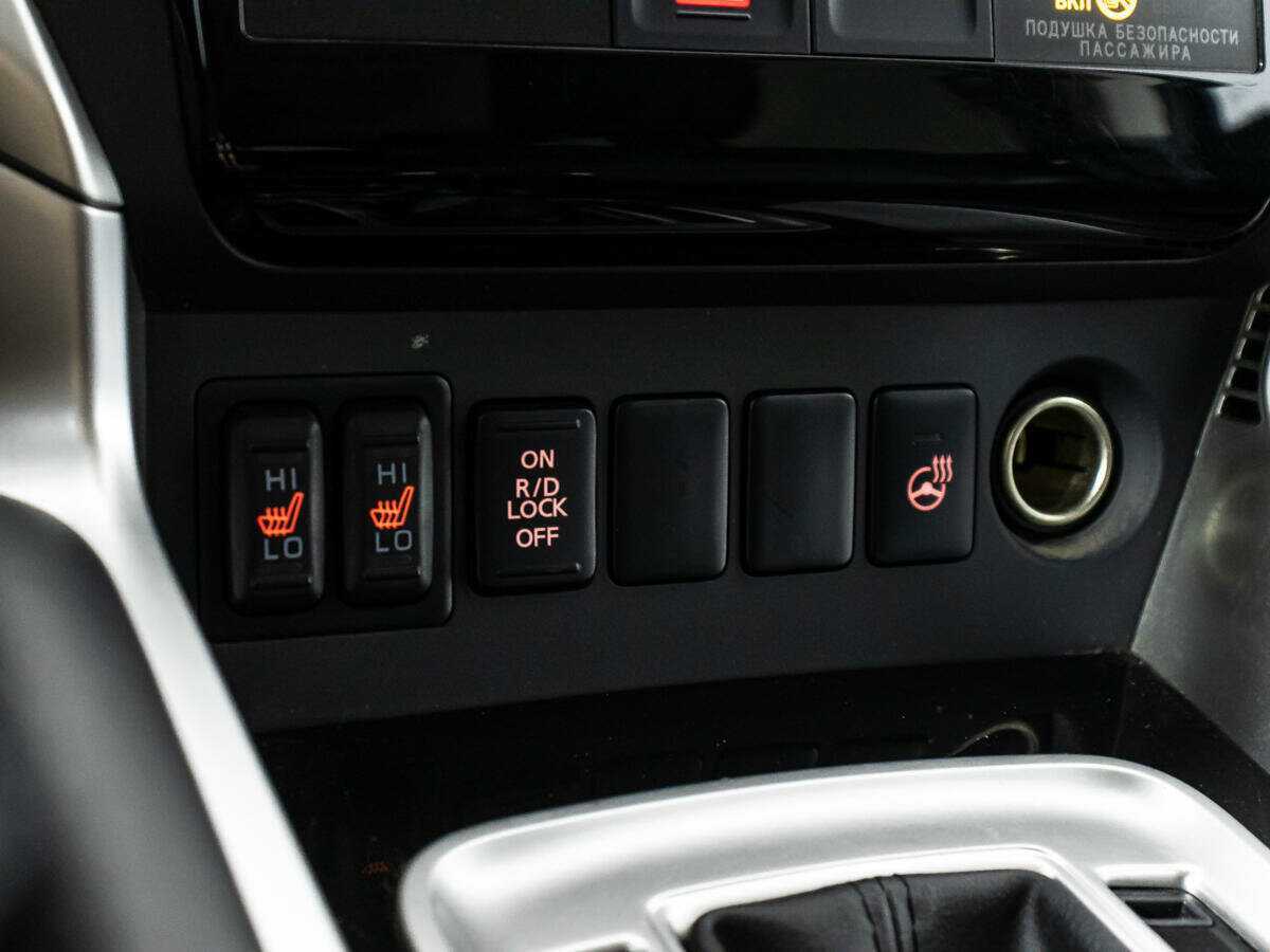 Mitsubishi Pajero Sport с пробегом — 2021 год. Фото: #16