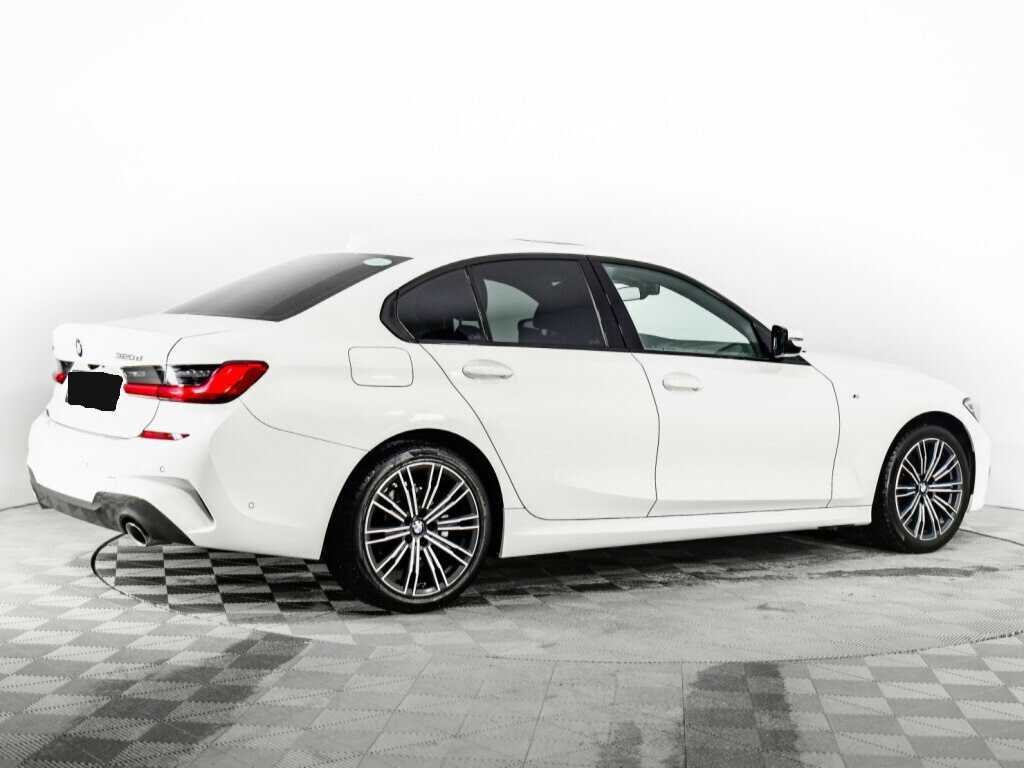 BMW 3 серии с пробегом — 2021 год. Фото: #4