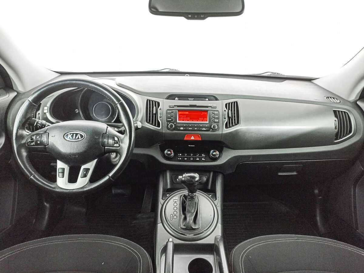 Kia Sportage с пробегом — 2011 год. Фото: #13