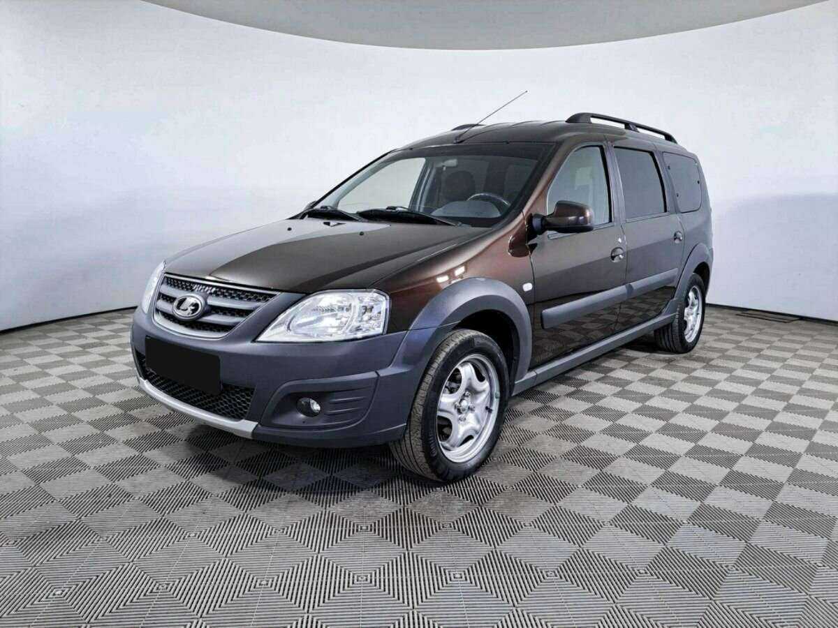 Lada (ВАЗ) Largus с пробегом — 2020 год. Посмотреть фото