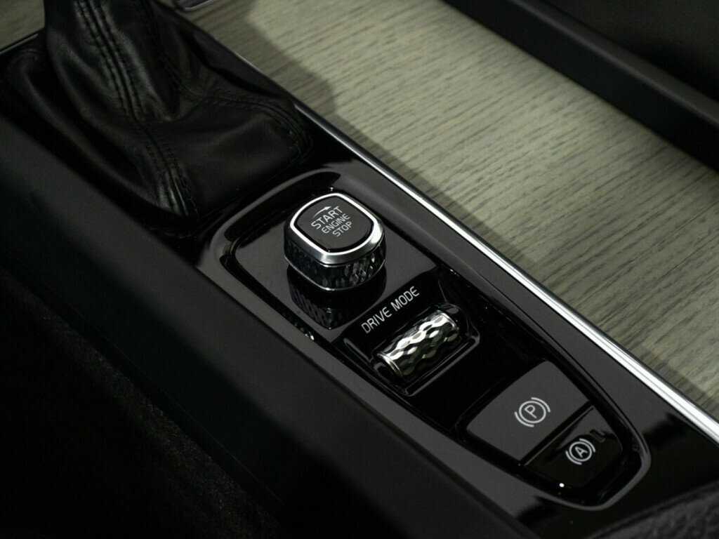 Volvo XC60 с пробегом — 2019 год. Фото: #21