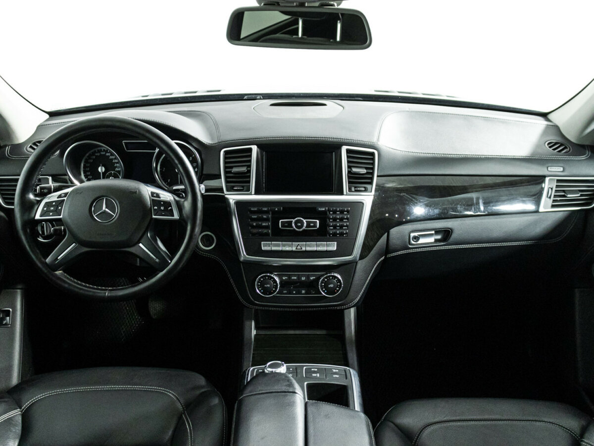 Mercedes-Benz GL-Класс с пробегом — 2014 год. Фото: #11