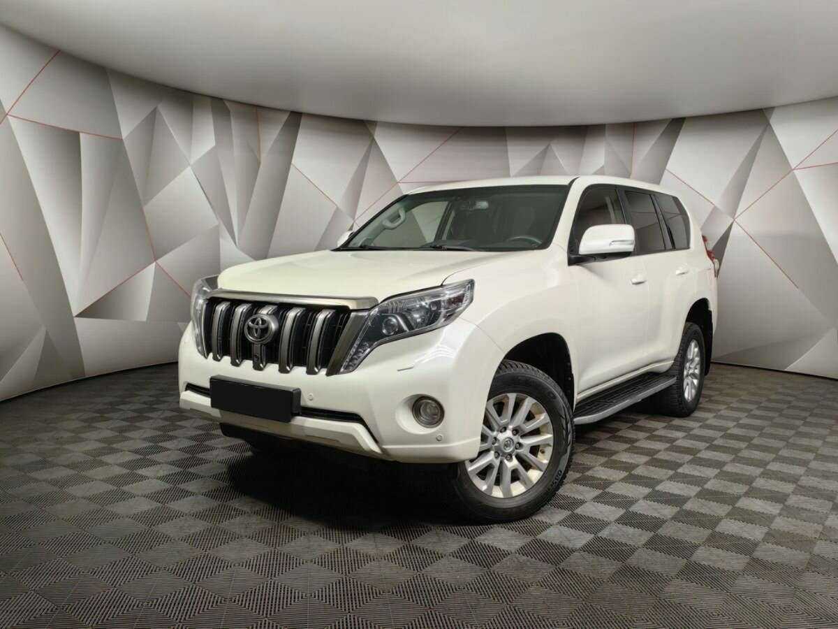 Toyota Land Cruiser Prado с пробегом — 2014 год. Фото: #0