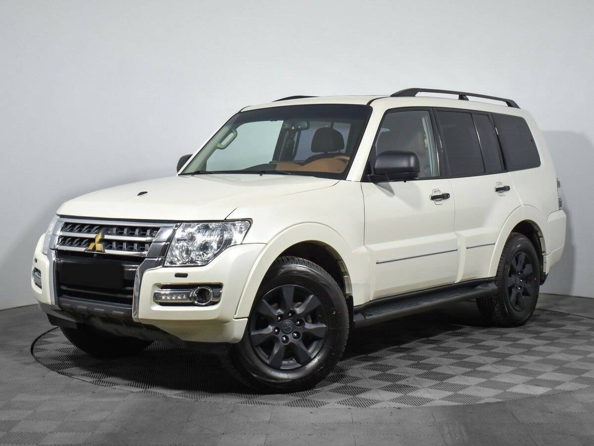 Mitsubishi Pajero с пробегом — 2022 год. Посмотреть фото