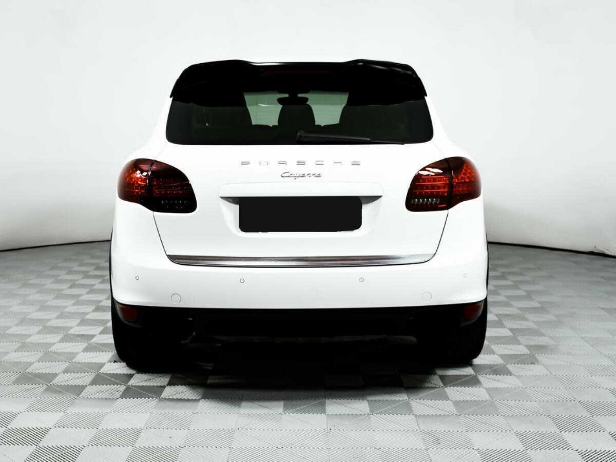 Porsche Cayenne с пробегом — 2012 год. Фото: #5