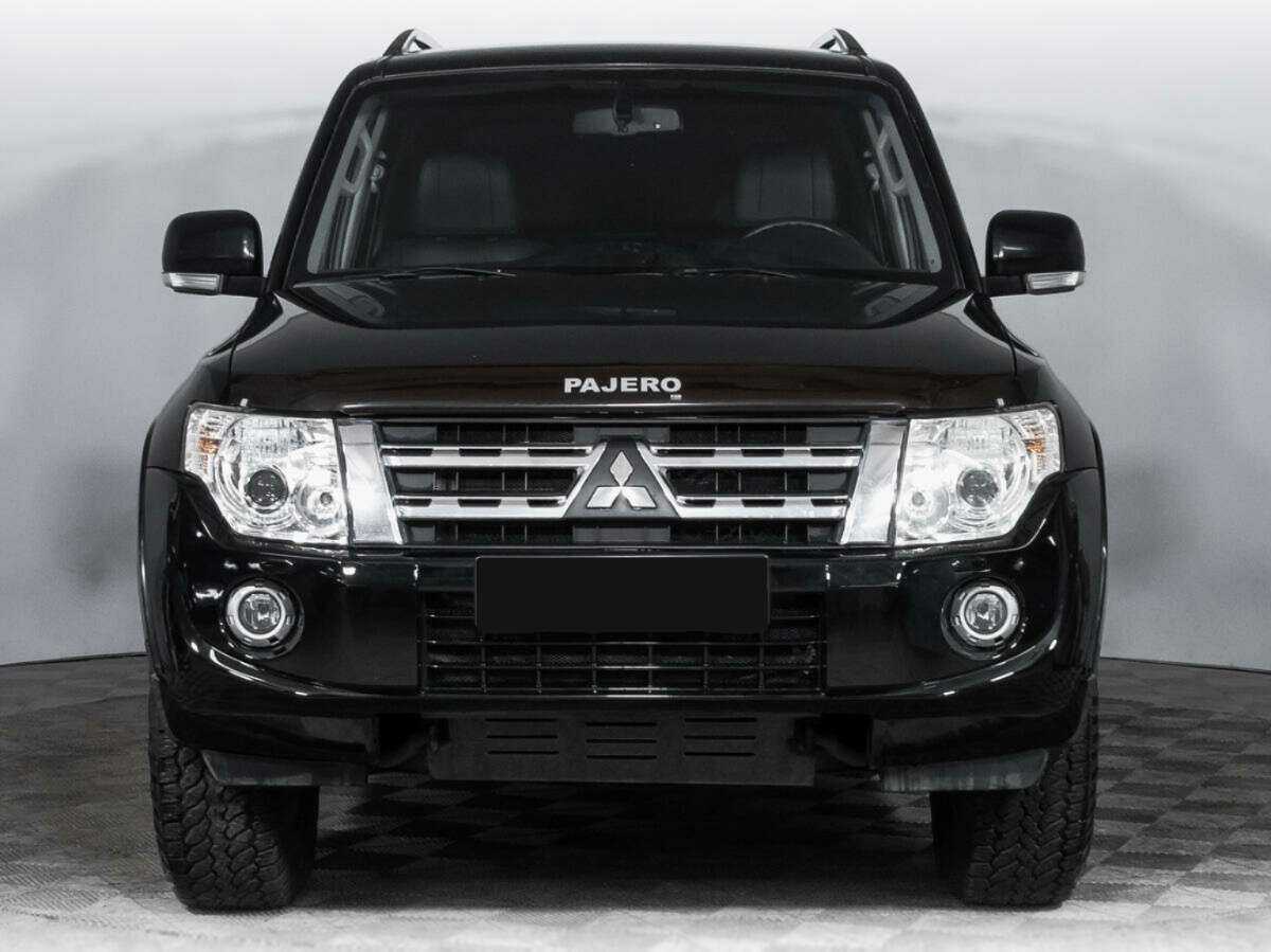 Mitsubishi Pajero с пробегом — 2011 год. Фото: #1