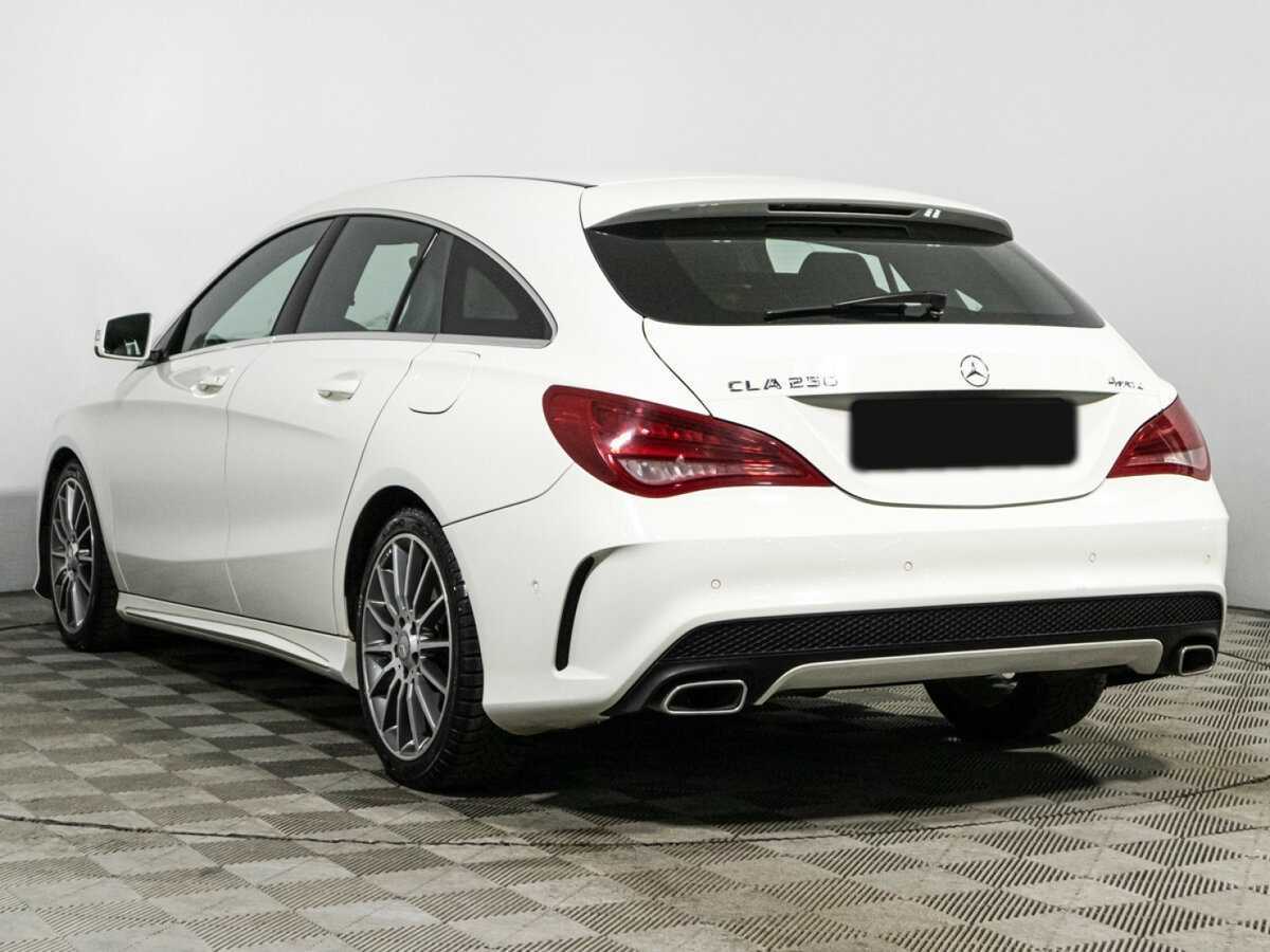 Mercedes-Benz CLA с пробегом — 2015 год. Фото: #6
