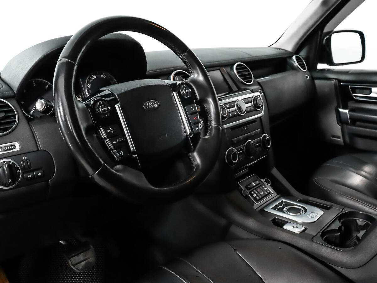Land Rover Discovery с пробегом — 2013 год. Фото: #8