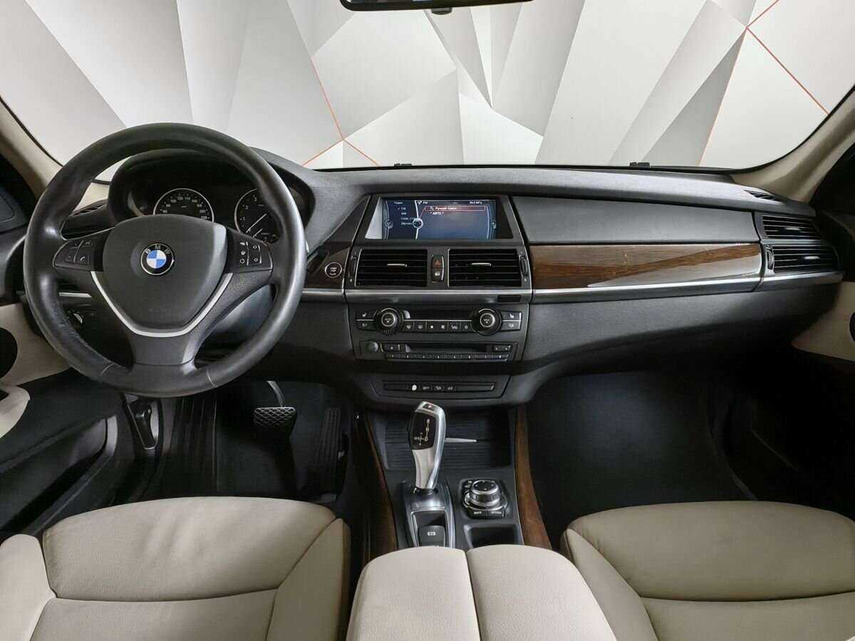 BMW X5 с пробегом — 2011 год. Фото: #9