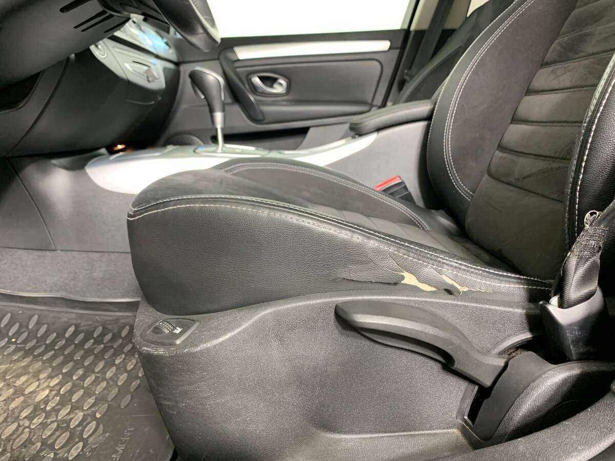 Renault Laguna с пробегом — 2008 год. Фото: #14