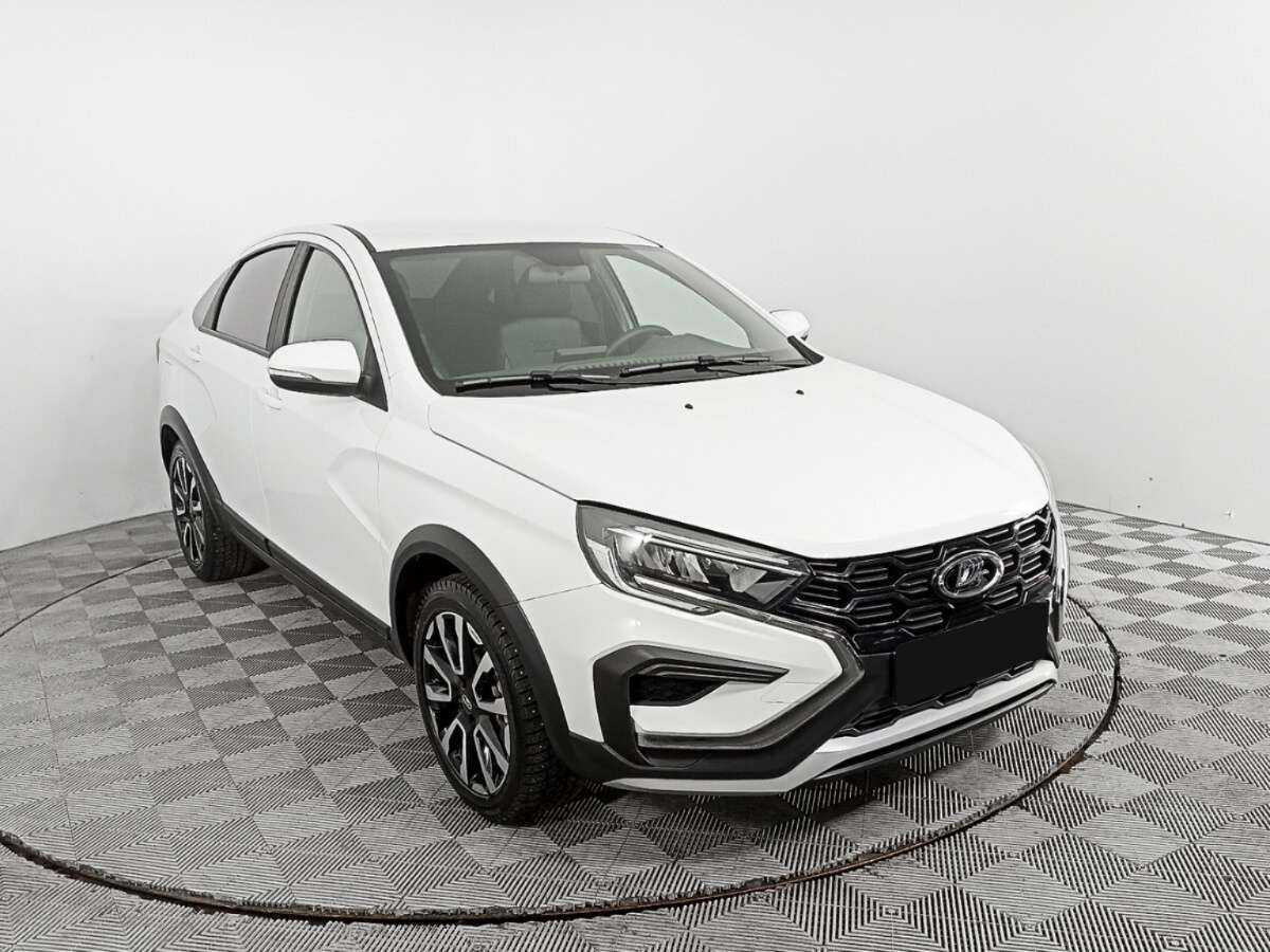 Lada (ВАЗ) Vesta с пробегом — 2023 год. Фото: #2