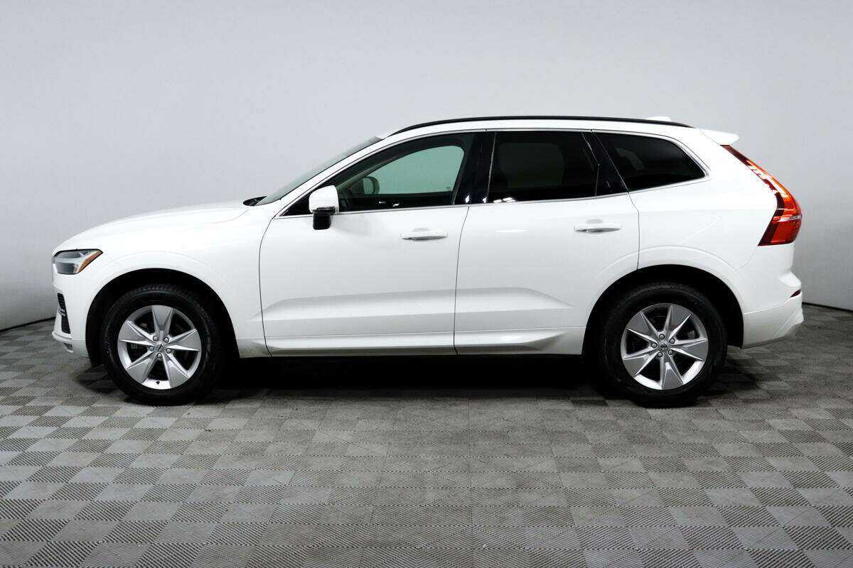 Volvo XC60 с пробегом — 2022 год. Фото: #7