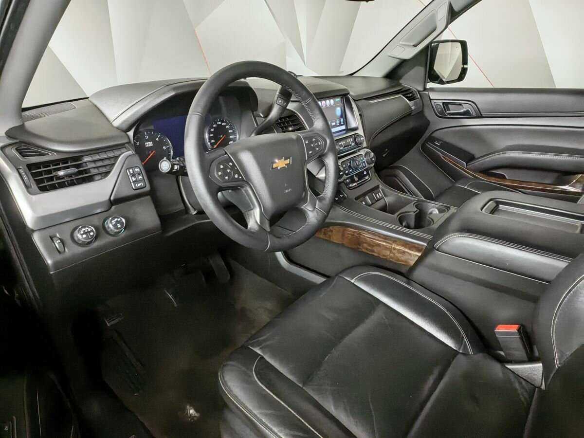 Chevrolet Tahoe с пробегом — 2017 год. Фото: #19