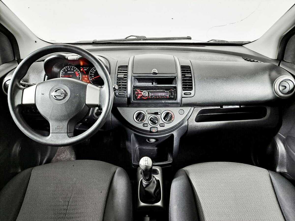 Nissan Note с пробегом — 2012 год. Фото: #11