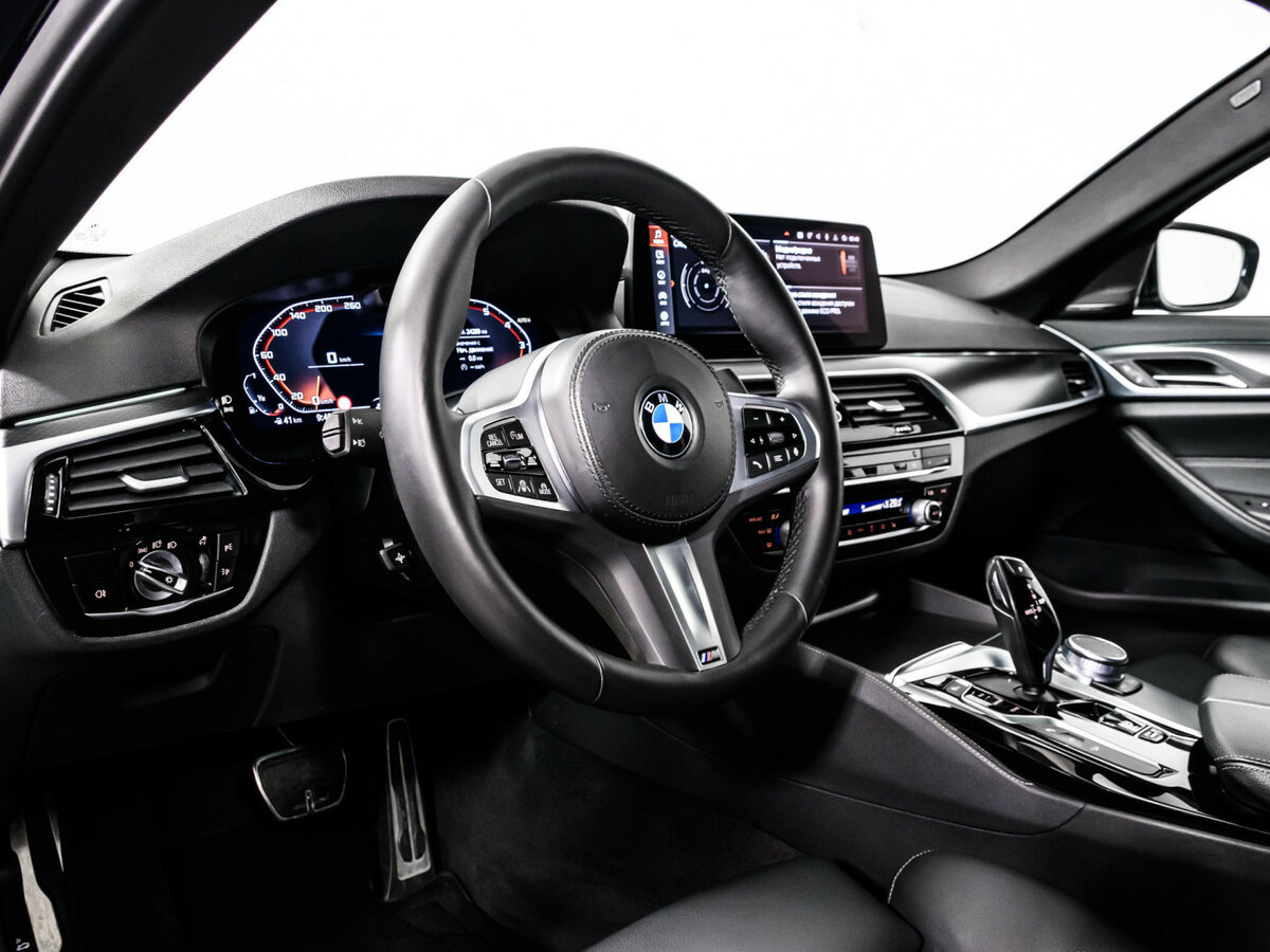 BMW 5 серии с пробегом — 2021 год. Фото: #10