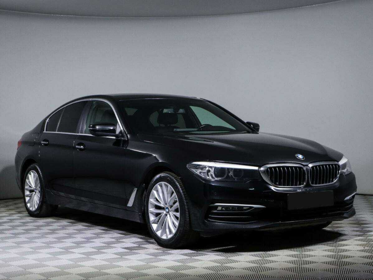 BMW 5 серии с пробегом — 2017 год. Фото: #2