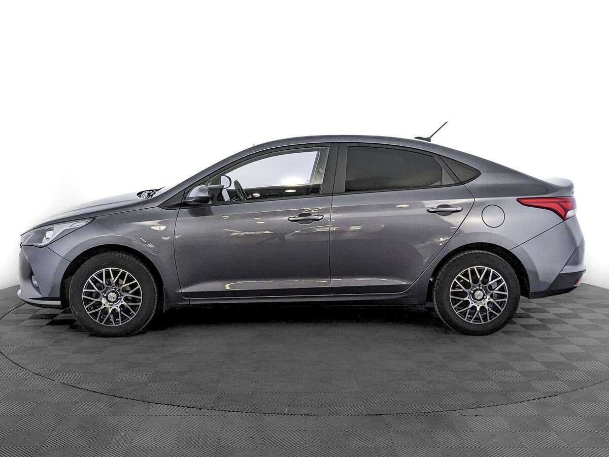 Hyundai Solaris с пробегом — 2021 год. Фото: #7