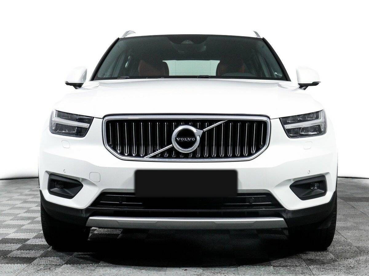 Volvo XC40 с пробегом — 2020 год. Фото: #1
