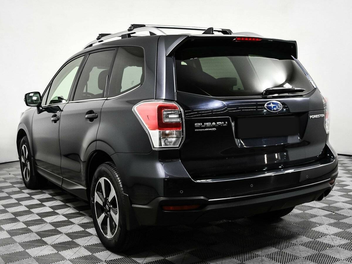 Subaru Forester с пробегом — 2017 год. Фото: #6