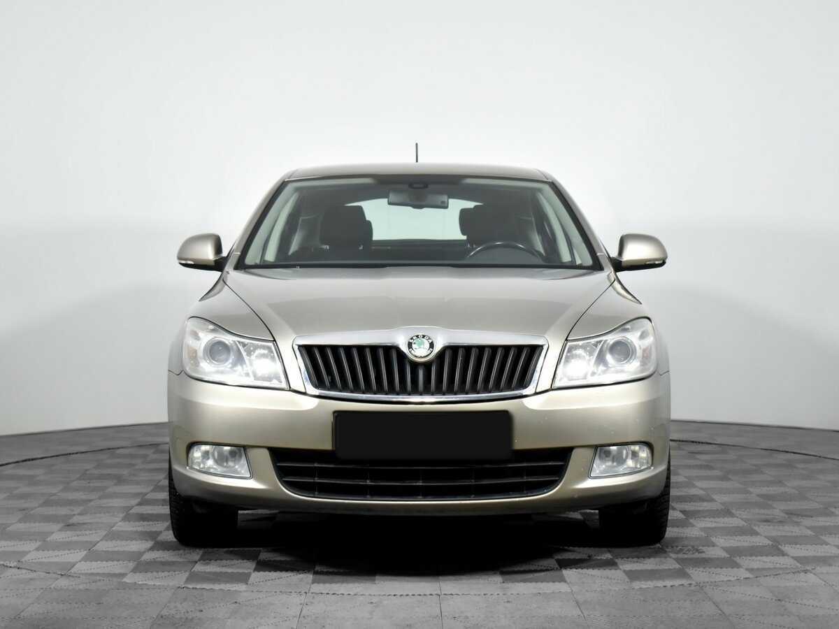 Skoda Octavia с пробегом — 2011 год. Фото: #1