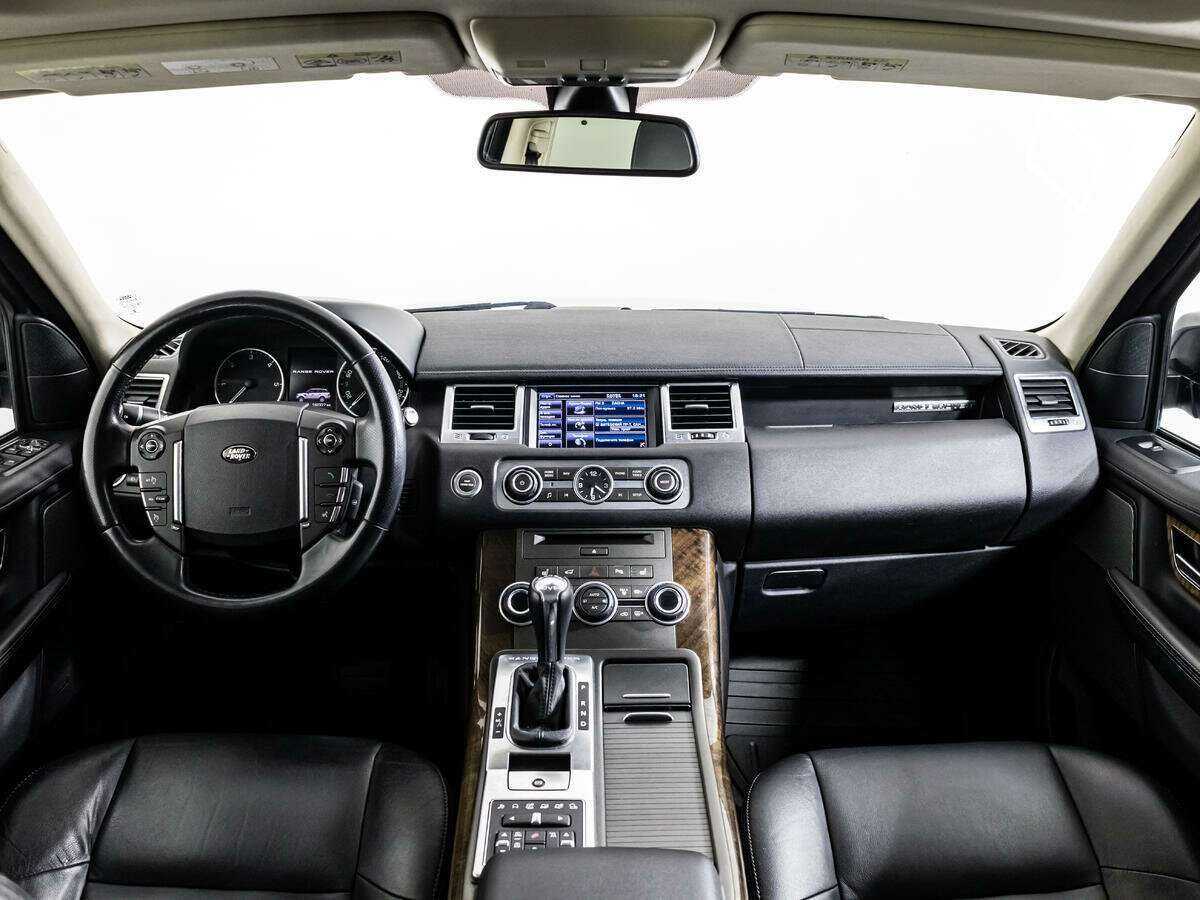 Land Rover Range Rover Sport с пробегом — 2012 год. Фото: #12