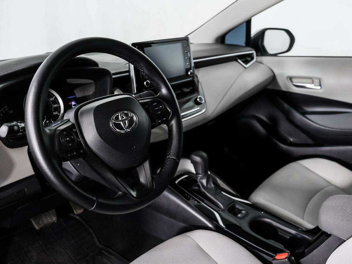 Toyota Corolla с пробегом — 2021 год. Фото: #8