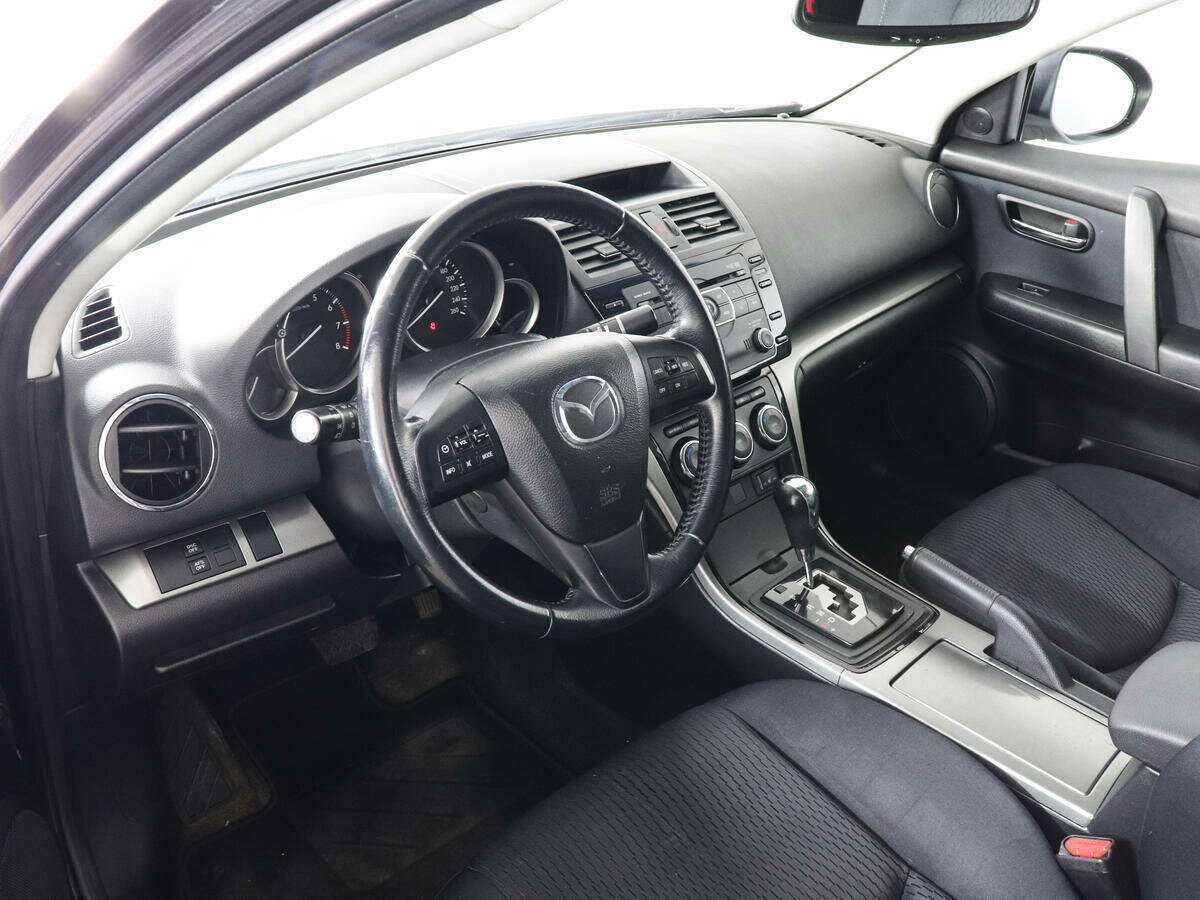 Mazda 6 с пробегом — 2011 год. Фото: #8