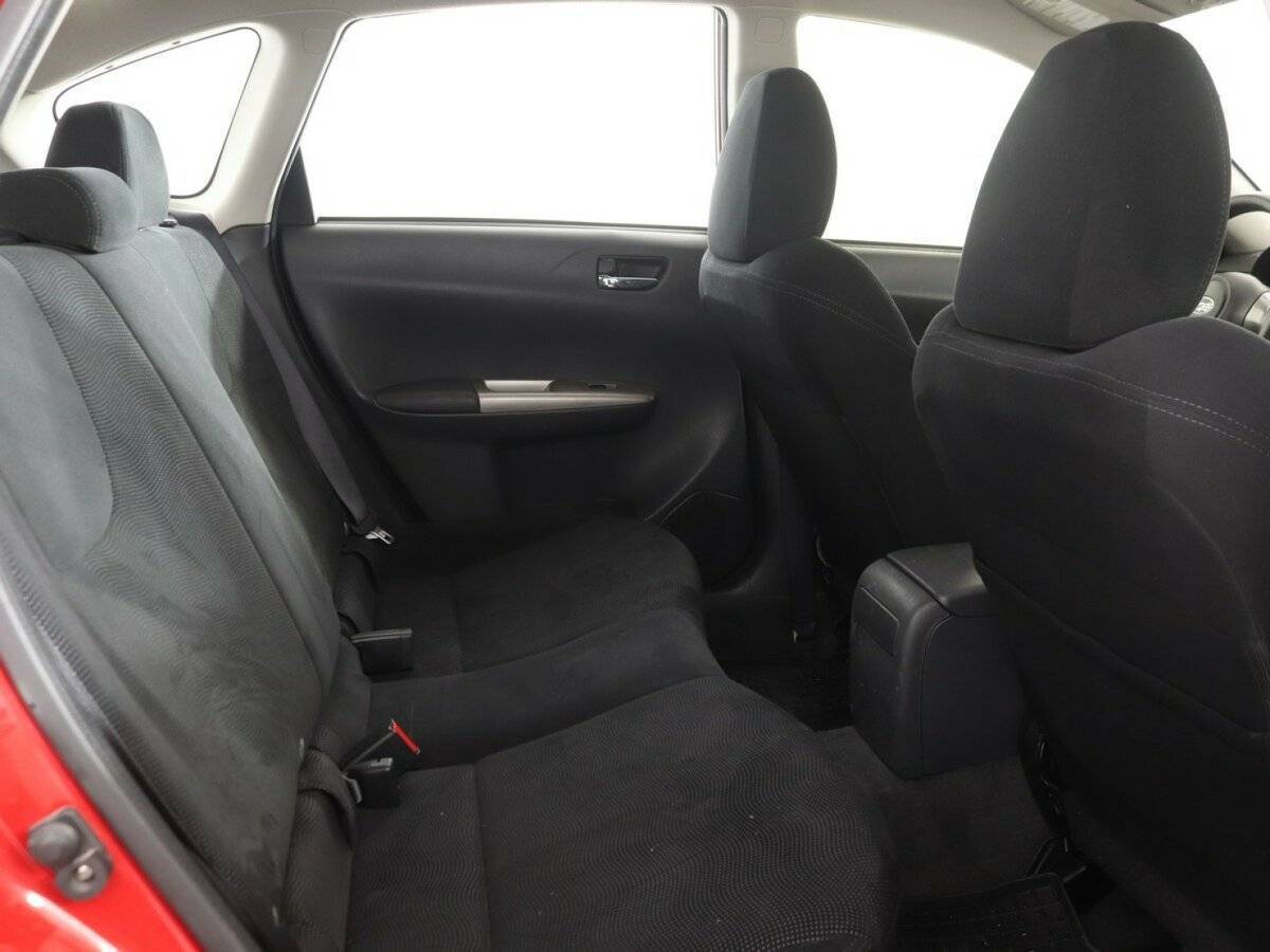 Subaru Impreza с пробегом — 2007 год. Фото: #6