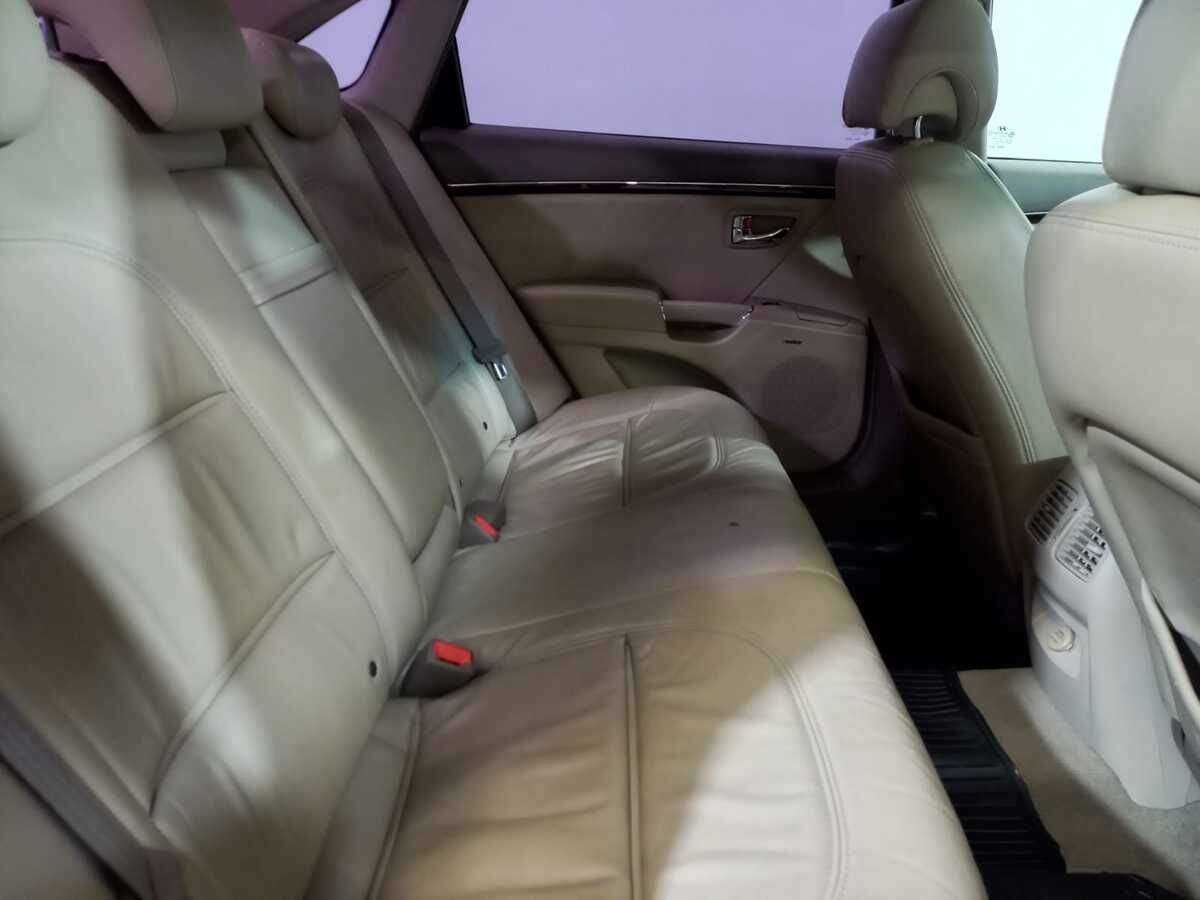 Hyundai Grandeur с пробегом — 2008 год. Фото: #10