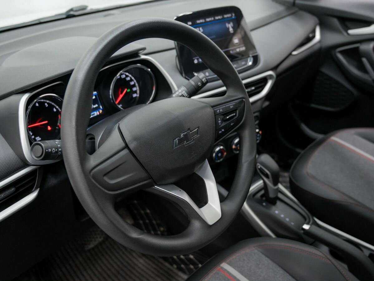 Chevrolet Tracker с пробегом — 2019 год. Фото: #19