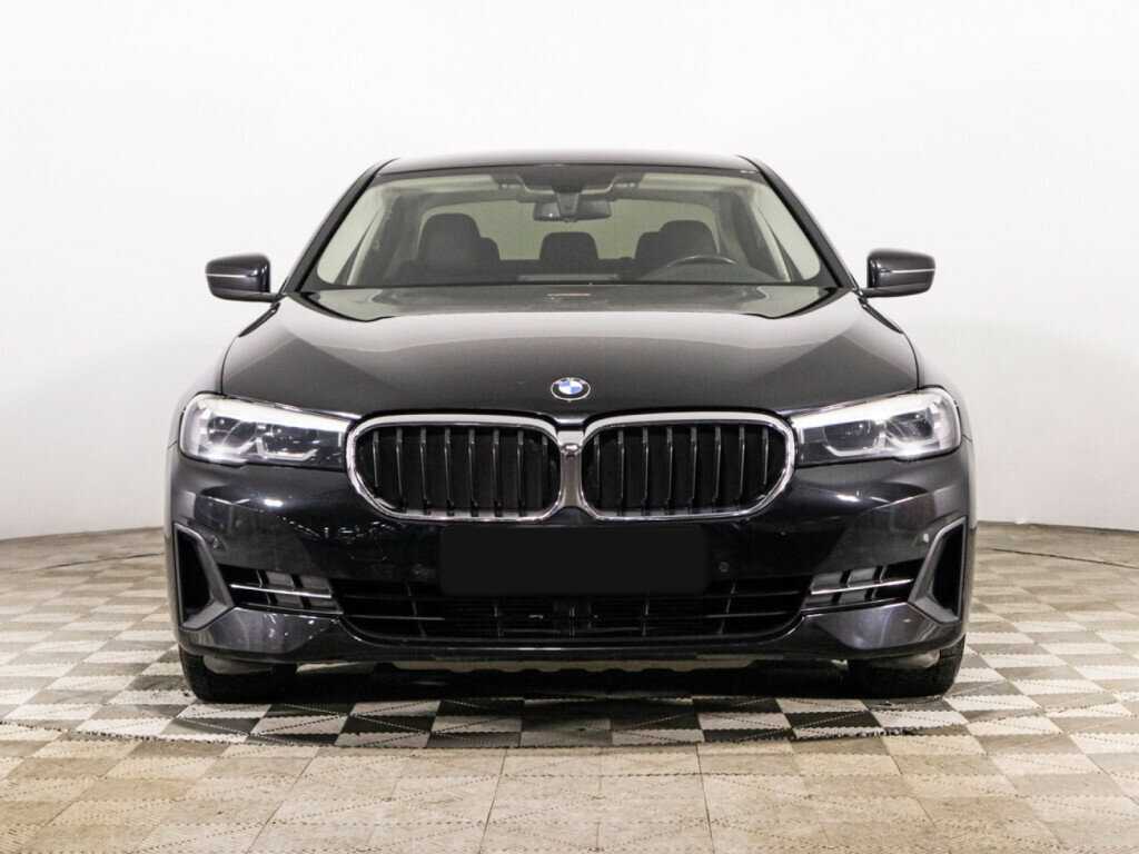 BMW 5 серии с пробегом — 2020 год. Фото: #1