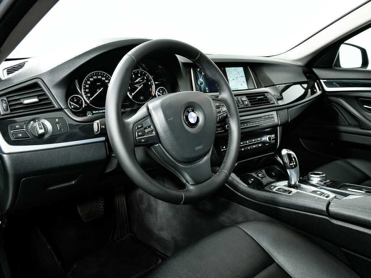 BMW 5 серии с пробегом — 2014 год. Фото: #11