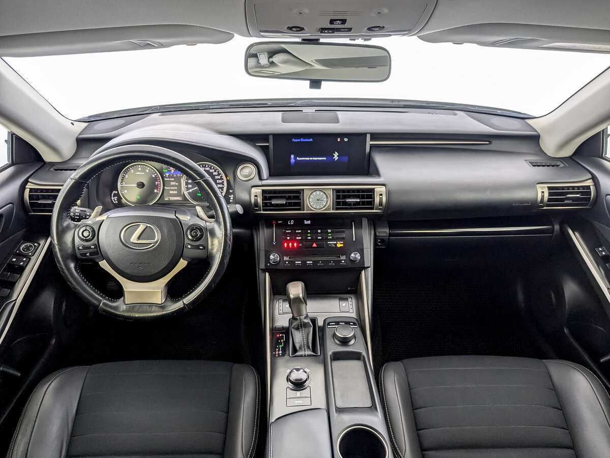 Lexus IS с пробегом — 2014 год. Фото: #11