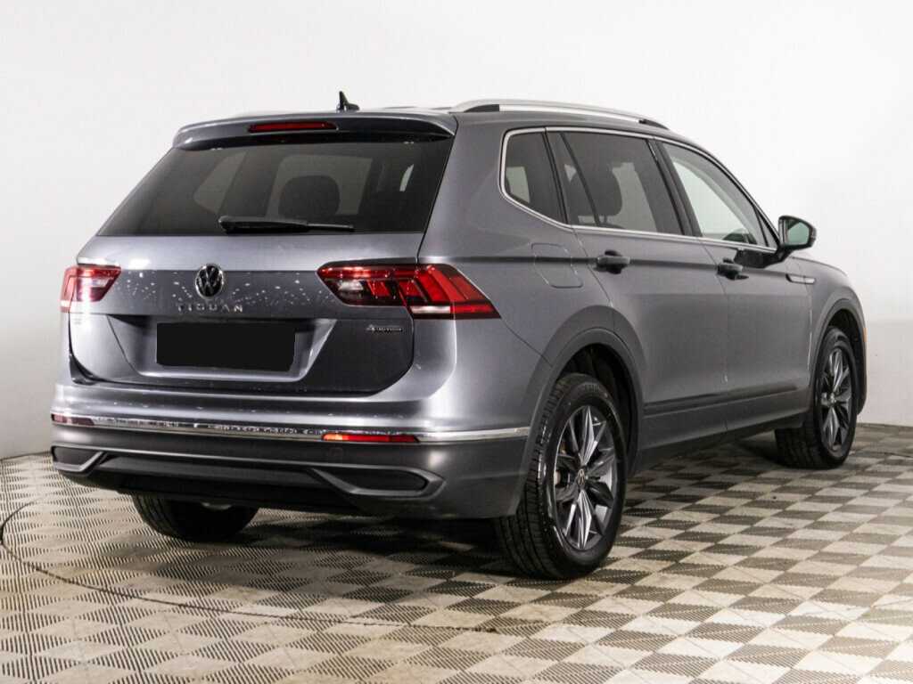 Volkswagen Tiguan с пробегом — 2022 год. Фото: #4