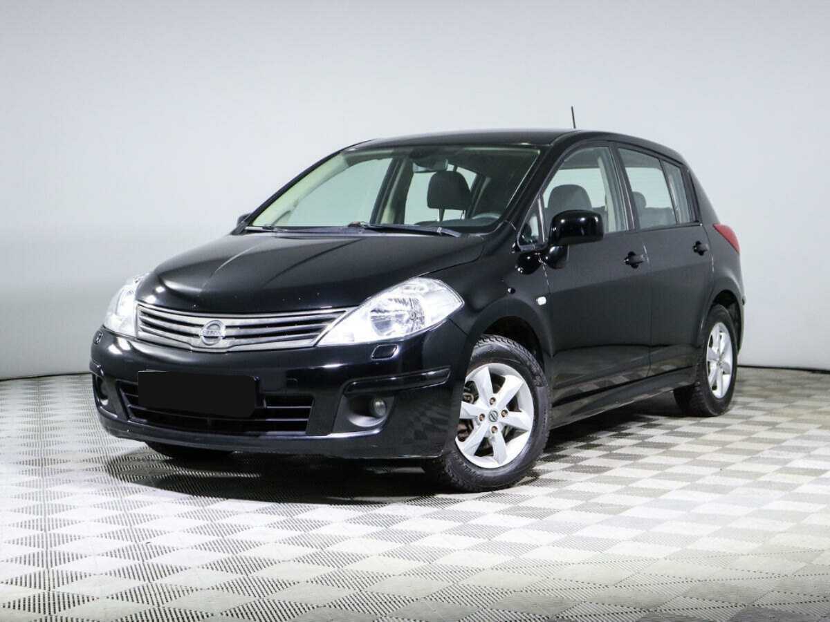 Nissan Tiida с пробегом — 2011 год. Фото: #0
