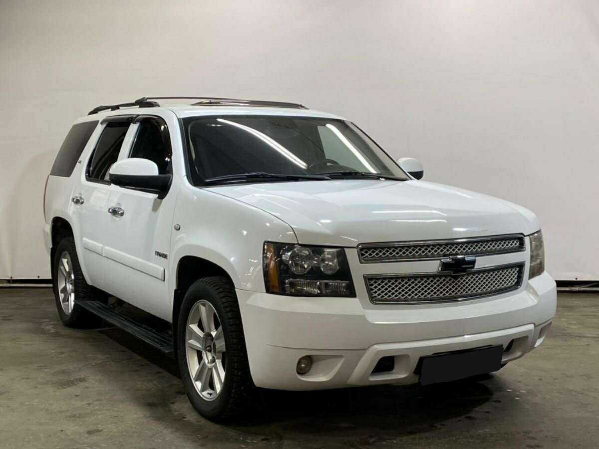 Chevrolet Tahoe с пробегом — 2008 год. Фото: #2