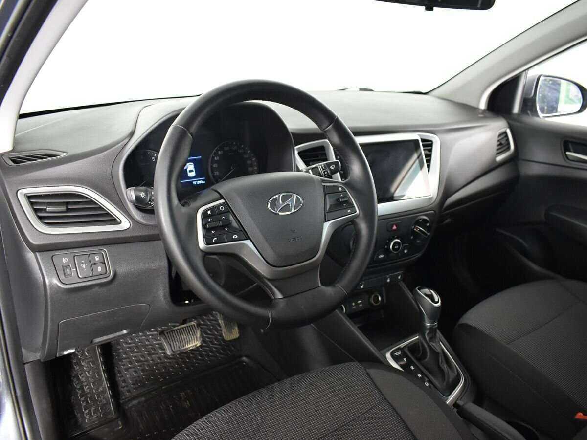 Hyundai Solaris с пробегом — 2017 год. Фото: #6