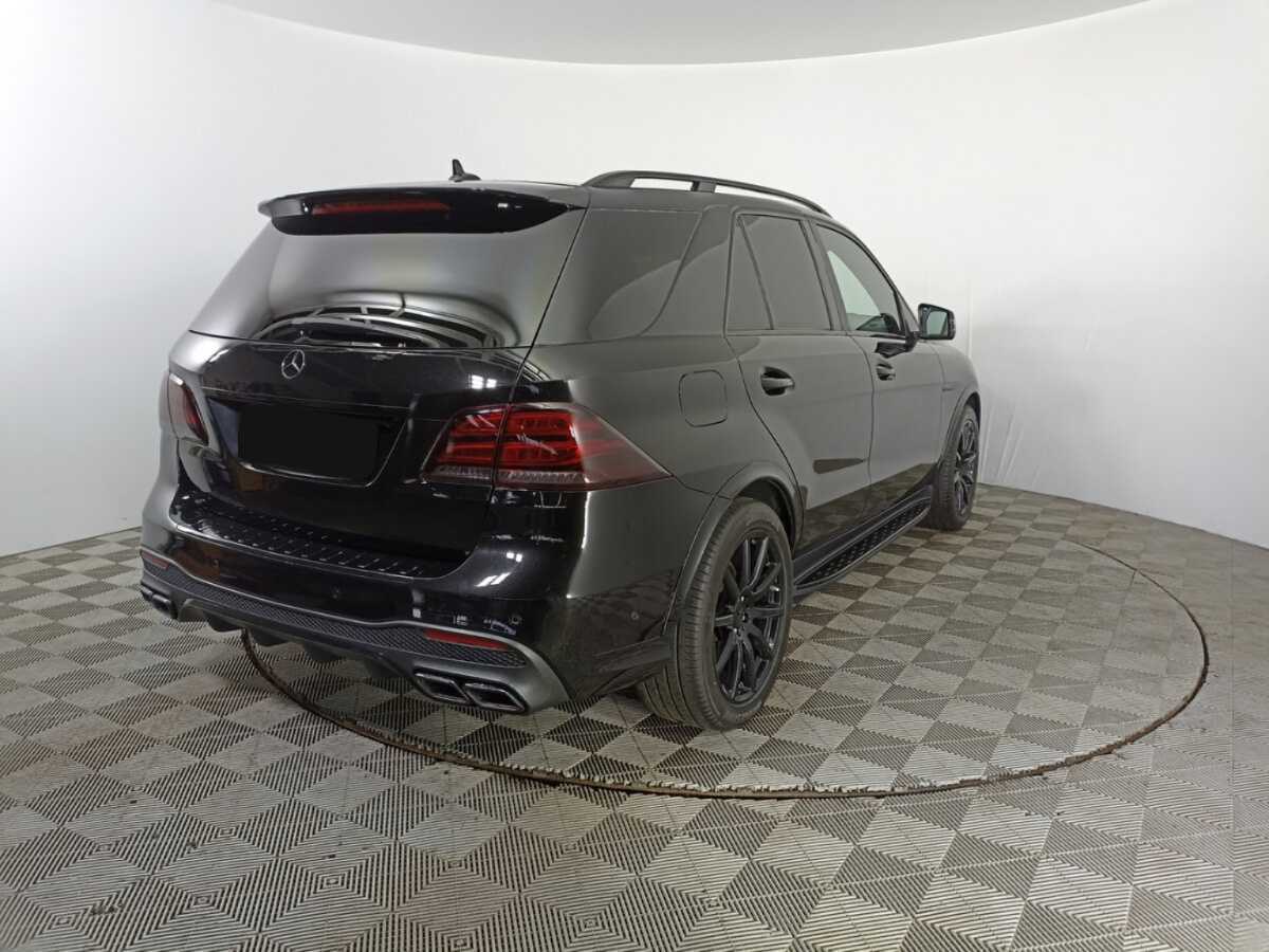 Mercedes-Benz GLE AMG с пробегом — 2017 год. Фото: #4