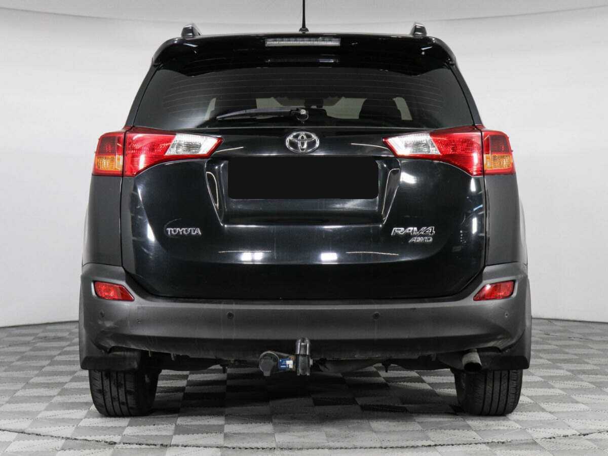 Toyota RAV4 с пробегом — 2014 год. Фото: #5